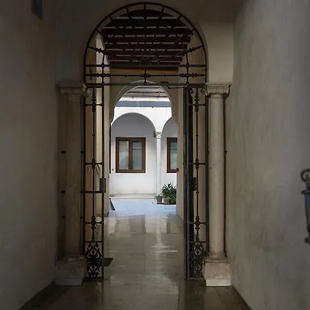 Casa Palacio Bustos Tavera * Siviglia