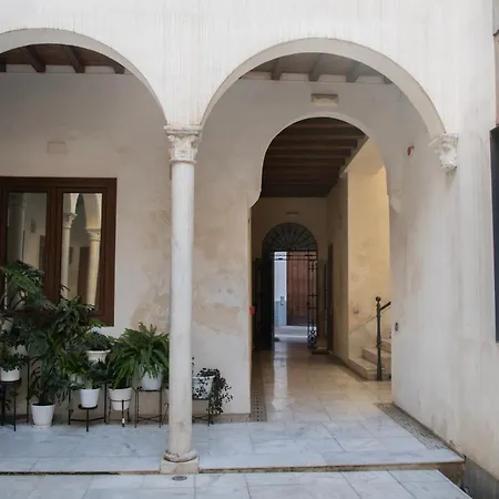 Casa Palacio Bustos Tavera Appartamento